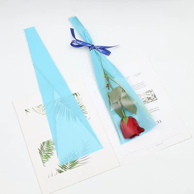 День матери цветочные проводя