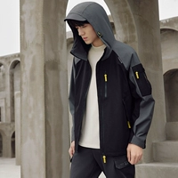 Черные углеродные люди и женщины