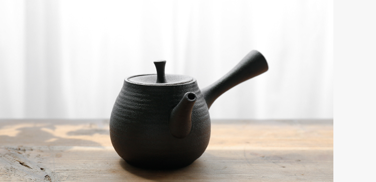 By coarse pottery mud side put the pot of ceramic kung fu tea set single pot of Japanese contracted household manual filtering black pottery teapot