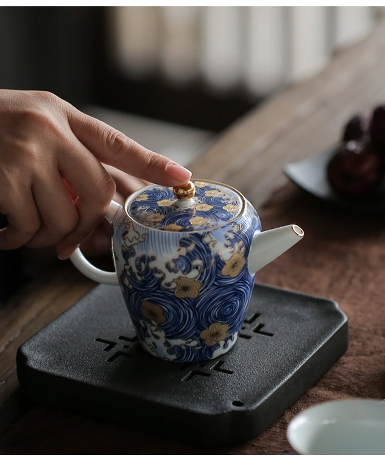 By mud jingdezhen colored enamel teapot manual paint pick flowers kung fu tea set single pot of household ceramic tea