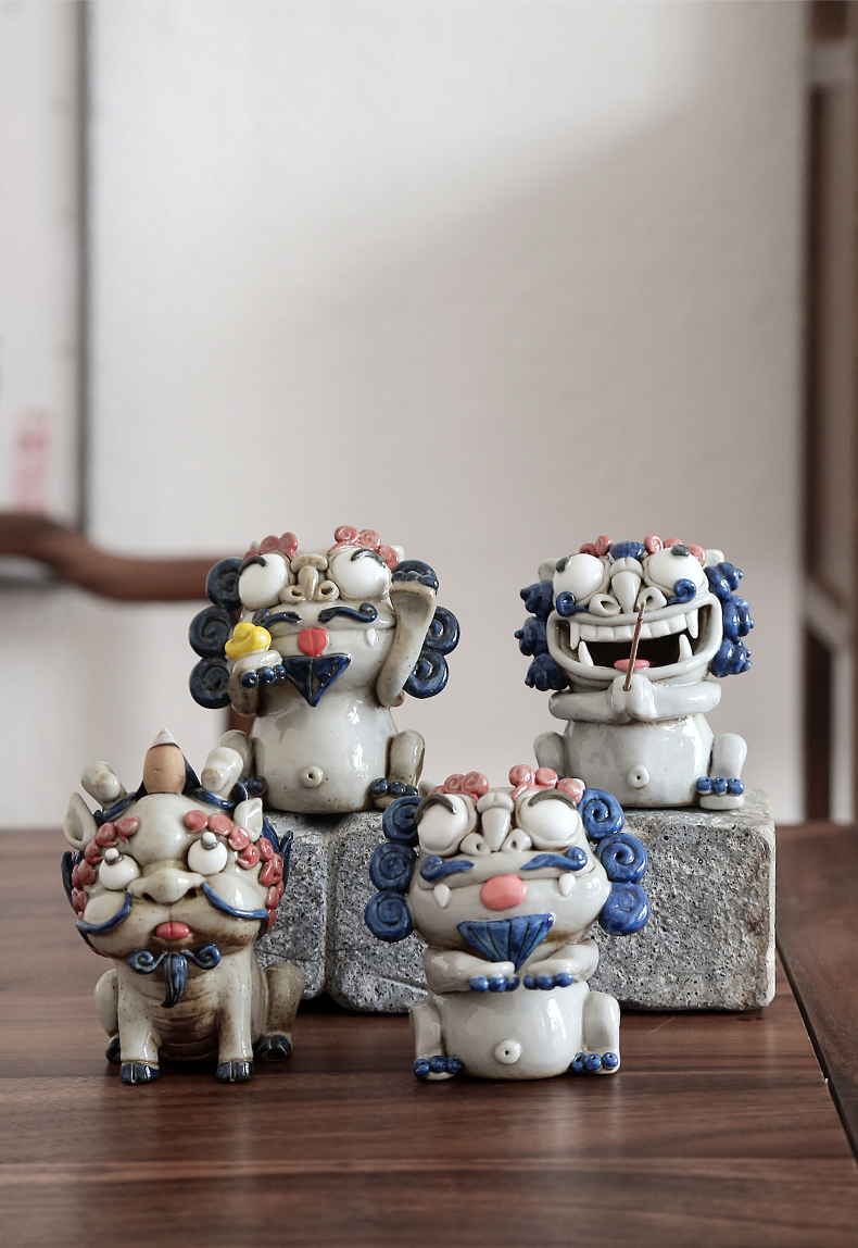 By pure manual mud jingdezhen ceramic tea pet plutus play the mythical wild animal tea tea accessories creative fragrant incense buner furnishing articles