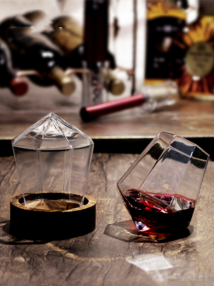 Japanese creative red wine glass crystal handmade tumbler whiskey glass white wine foreign wine glass personality beer glass