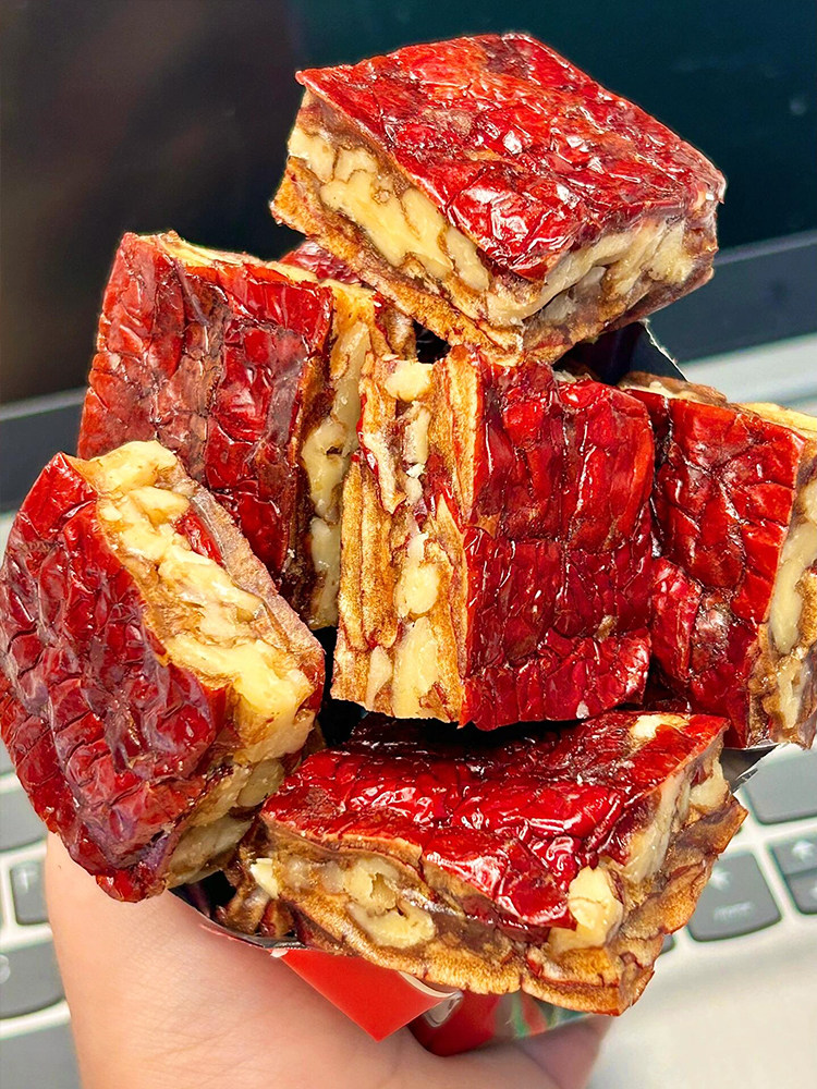 Zaorenpai, a Specialty of Xinjiang, Red Dates Filled with Walnut Kernels, Individually Packaged, Healthy and Nutritious Snacks for Pregnant Women, Official Flagship Store