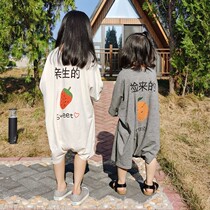 Picking up your own pajamas bag anti-kicking was conjoined belly belly protection spring and autumn summer air-conditioned room thin baby boy treasure split leg