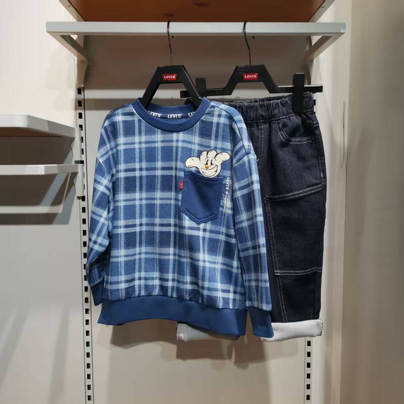 Levi'S/Levi's Kidsren's Sweatshirt Lv2532089 Boys and Girls 25 New Autum Full-Print Round-Neck Top Levi'S/Levi's Kidsren's Sweatshirt Lv2532089 Boys and Girls 25 New Autum Full-Print Round-Neck Top