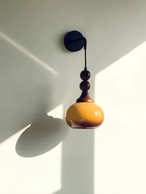 Retro Master Bedroom Bedside Chandelier with a High-End Feel, French Mid-Century Style, Solid Wood Gradient Color, American-Style Adjustable Small Chandelier