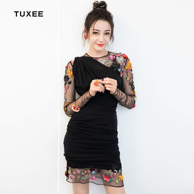 TUXEE di Ligeba Tongan Heavy Flowers Nails Pearl Star Black Clairvoyge web yarn Folds Cashew Dress