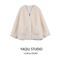 Korean version of V-neck loose Lamb hair coat female autumn and winter celebrity fur one body temperament top