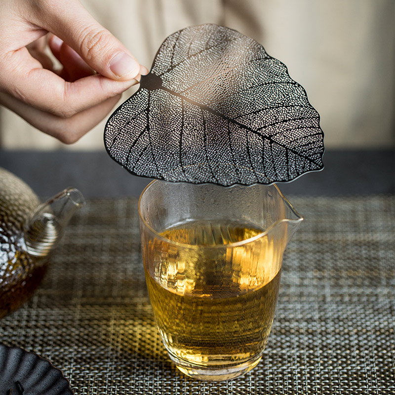 Tea leak filter filter glass kung fu tea accessoriesFilter tea funnel heat resistant and fair cup division tea set