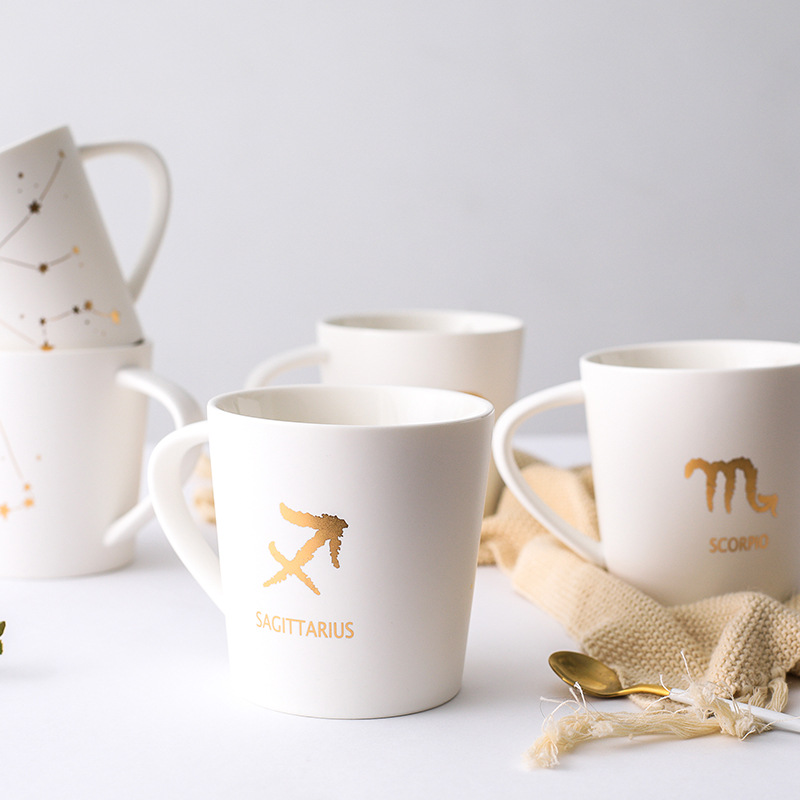 The content of The zodiac creative ceramic keller cup keller ceramic picking cups of coffee cup with cover