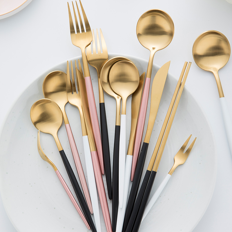 Net red knife, fork, spoon Western steak knife and fork two or three sets of 304 stainless steel household plates and cutlery