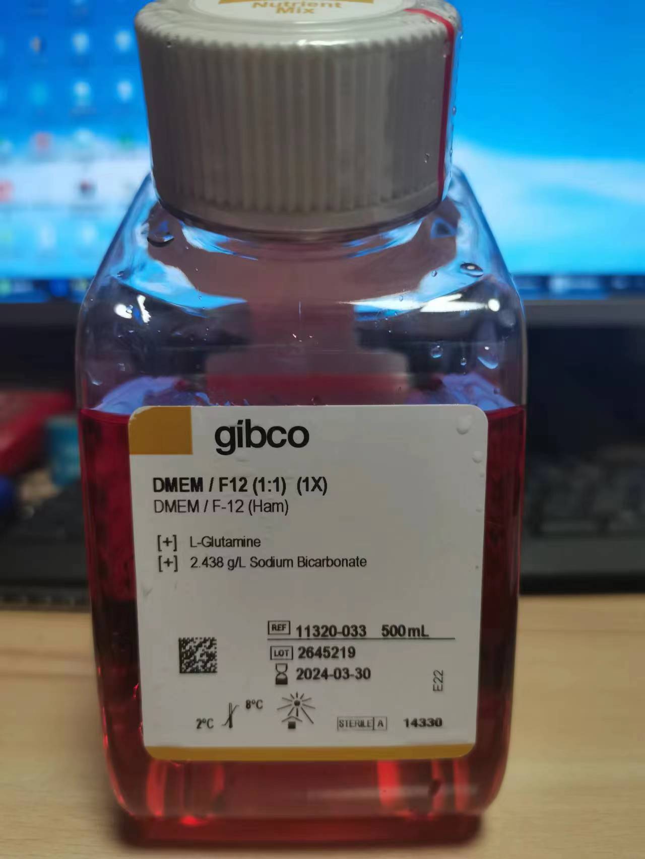 GIBCO11320033 DMEM/F-12(1：1)培养基不含hepes 11320-033 500ml