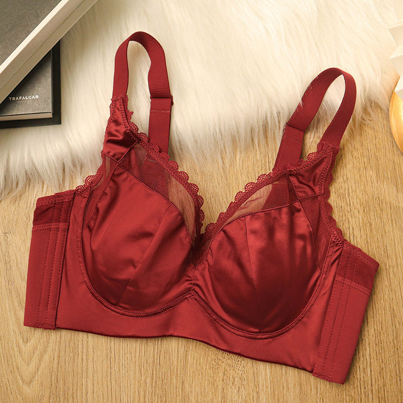 New Product from the Store: Red Lingerie for Women Getting Married in Their Zodiac Year, Thin, Seamless, Minimizes Large Busts, Soft Underwire, Adjustable Bra