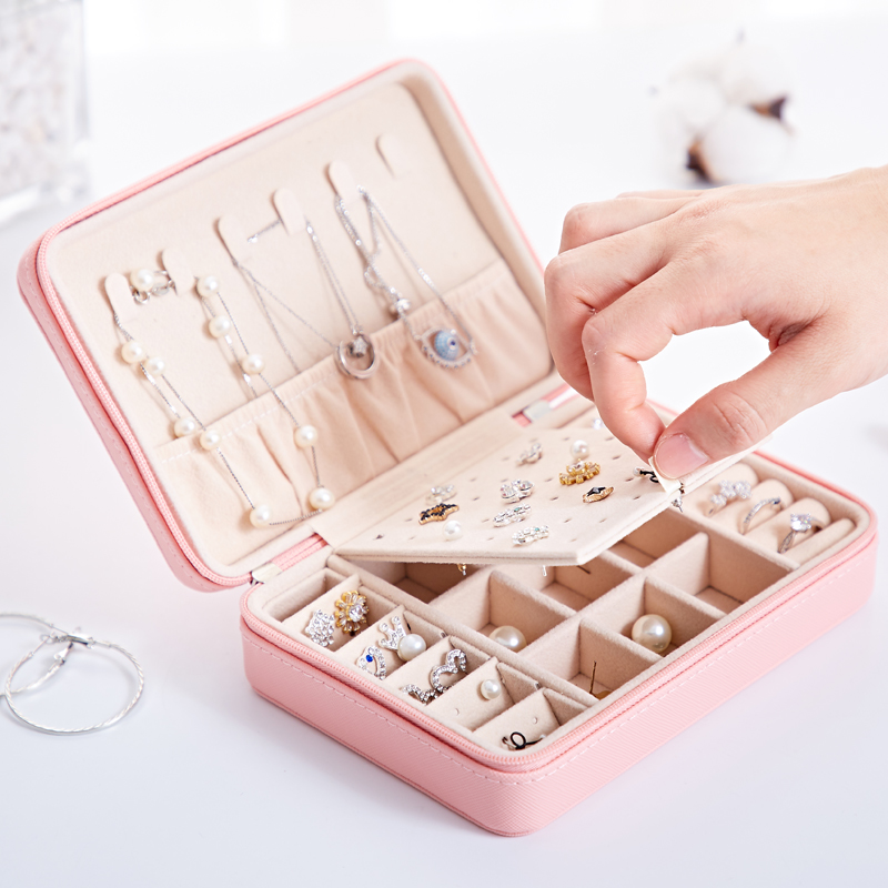 Mys portable jewelry box Princess European Korean small size simple earrings ear needle ring hand decoration storage box