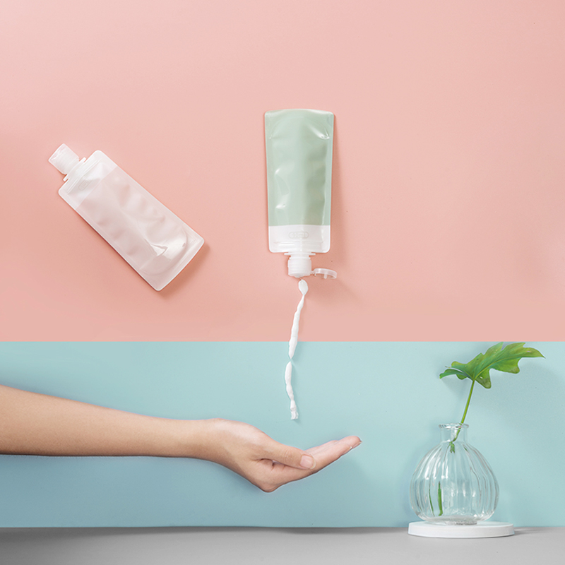 Cosmetic Lotion Travel Split Bottling Bottling bagging portable body Bath Dew empty bottle wash Toiletries Bottling bottle 90ml * 2