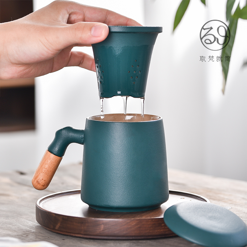 Jingdezhen Markcup Men's Large Capacity Ceramic With Lid Filter Separation Office Home Water Glass Lettering Custom