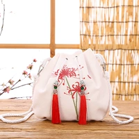 Два других банка цветы