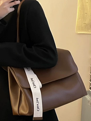 Демисезонная небольшая сумка через плечо, дизайнерская универсальная вместительная и большая сумка на одно плечо для отдыха