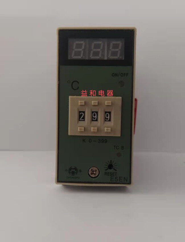 Zhejiang Pudong meter digital display temperature controller temperature controller E5EN-YR40K 0-399 degrees