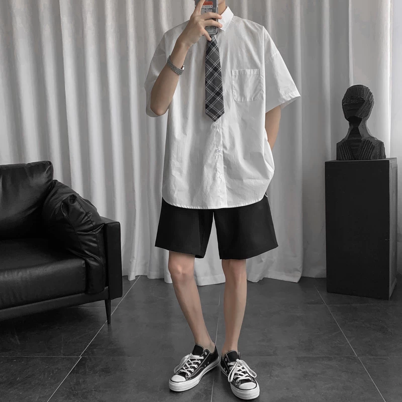 Код Uniform? нет — Одежда: рубашка, базовый костюм, шорты, брюки, с коротким рукавом, полный набор