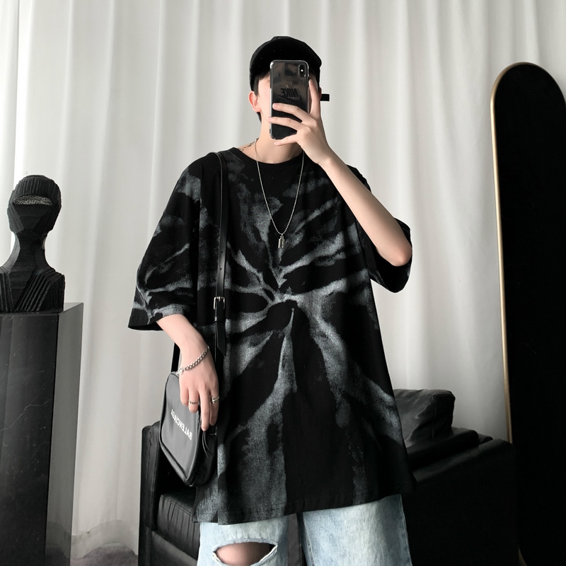 Tie-dye T-shirt men's boy short-sleeved summer Hong Kong style loose couple wear half-sleeved oversize t-shirt dark men's clothing