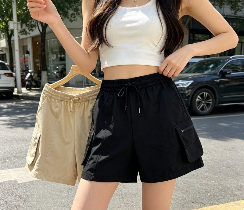 0423 Women's Workwear Casual Shorts with Large Pockets