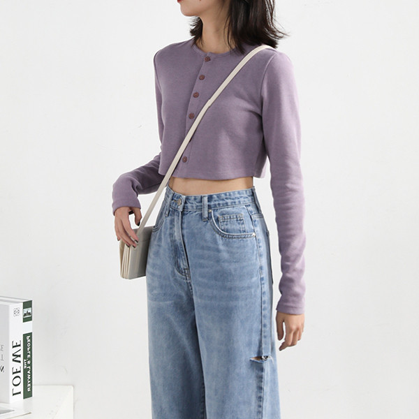 2020 early autumn single-breasted new retro chic round neck knitted cardigan short solid color long-sleeved top coat