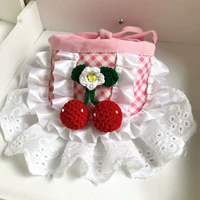 Розовая клубника