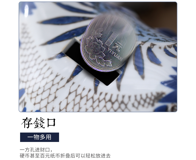 Jingdezhen blue and white porcelain jar owl furnishing articles of modern ceramic arts and crafts ornament gift decoration