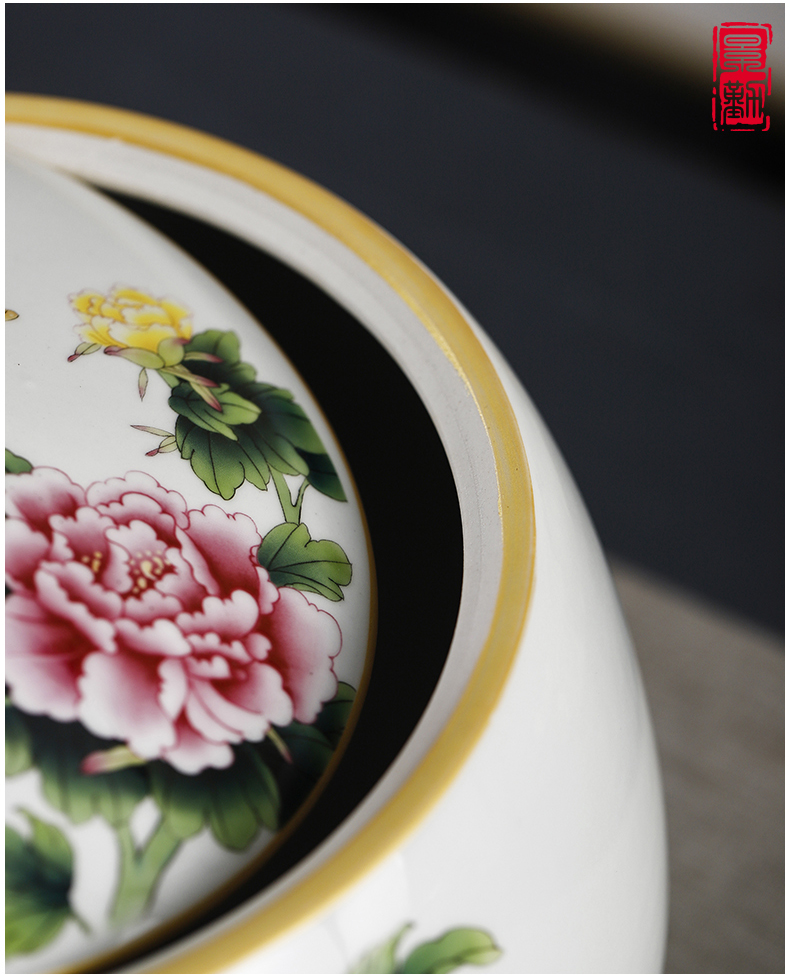 Jingdezhen ceramic storage tank hand by hand with cover Chinese medicine food rice, cooking pot grain tea pot