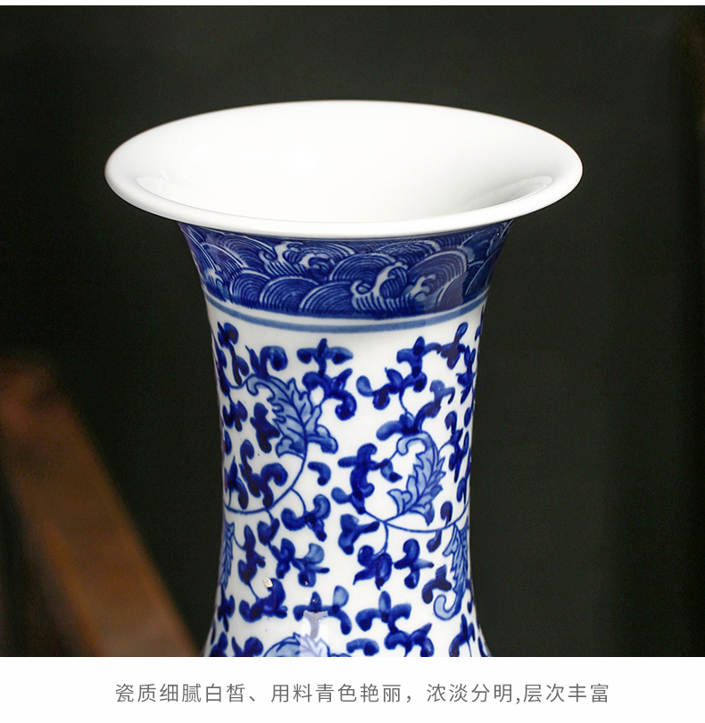 Jingdezhen blue and white porcelain vase hand - made ceramic sitting room antique Chinese style restoring ancient ways furnishing articles study of TV ark, vase