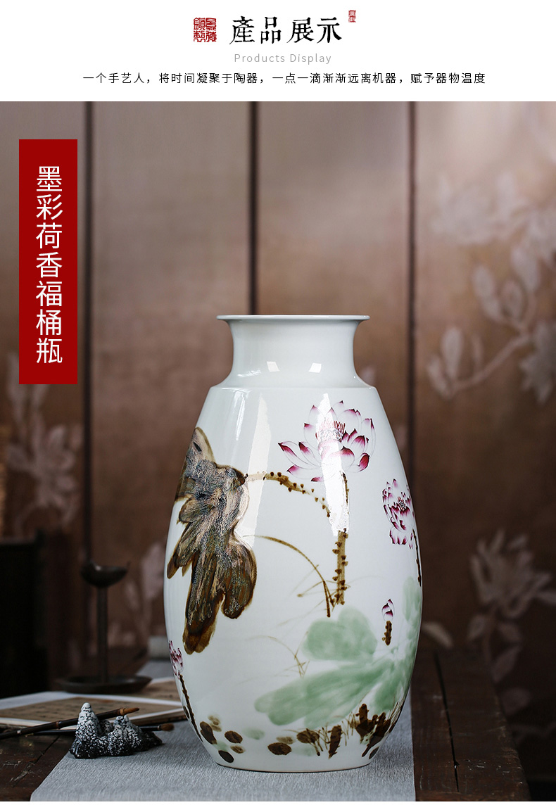 The Master of jingdezhen ceramic vase hand made blue and white porcelain decoration decoration household act the role ofing is tasted furnishing articles