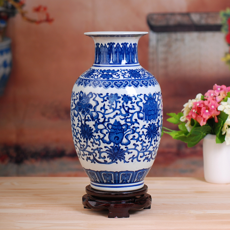 Jingdezhen ceramic antique porcelain bottle furnishing articles of modern fashionable household decoration is a sitting room adornment handicraft