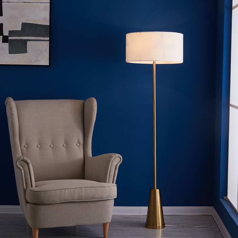 American upright table lamp floor lamp bedroom living room sofa personality minimalist modern book room upright lamp creative luminaire-Taobao