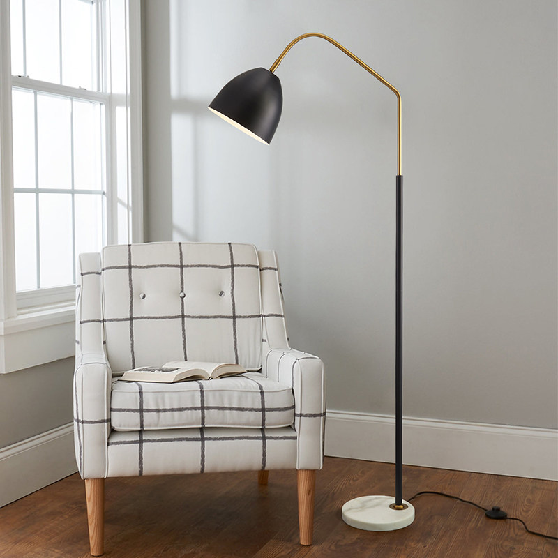 Nordic Ins Floor Lamp Light Lavish Living Room Tea Table Sofa Fishing Light Brief Modern Nets Red Creativity Vertical Table Lights