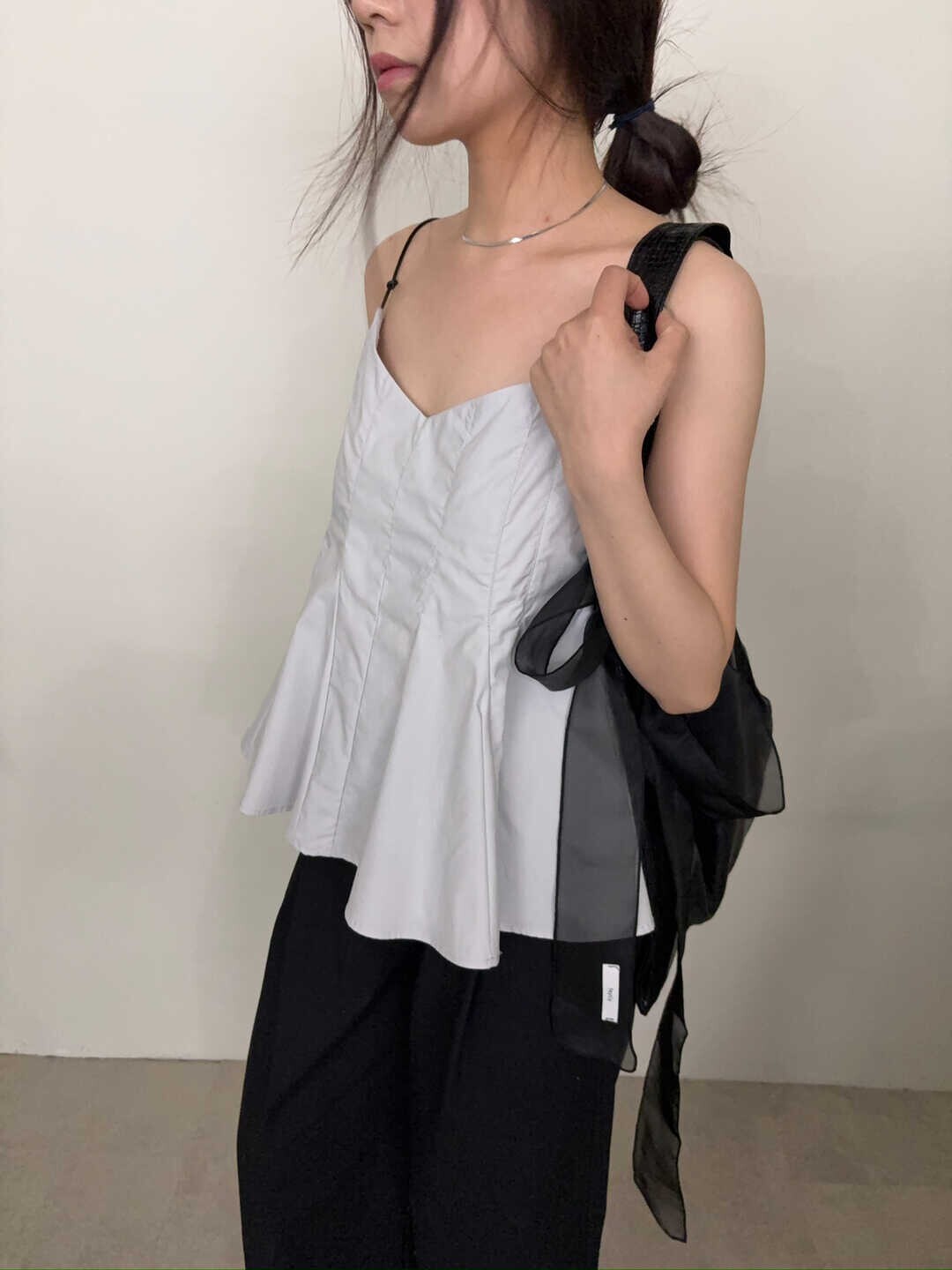 现货【est】纯色百搭压褶吊带小衫上衣女 0045# SYYY