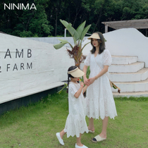 Nini mom White Hollow lace Super fairy temperament dress mother Women summer beach dress long skirt parent-child dress