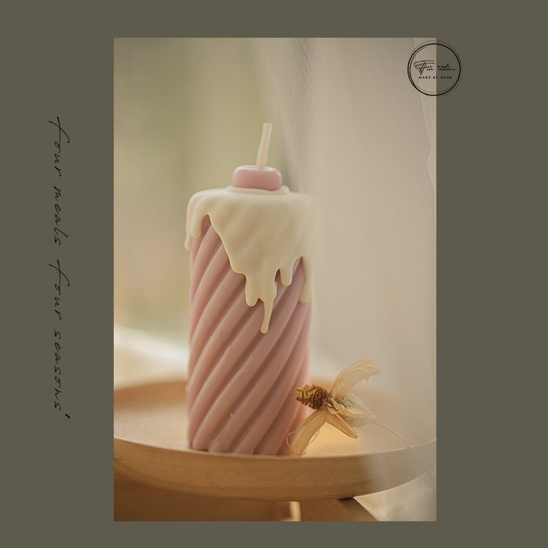 The original smoke smoke smoke candle with hand gift bedroom in romance