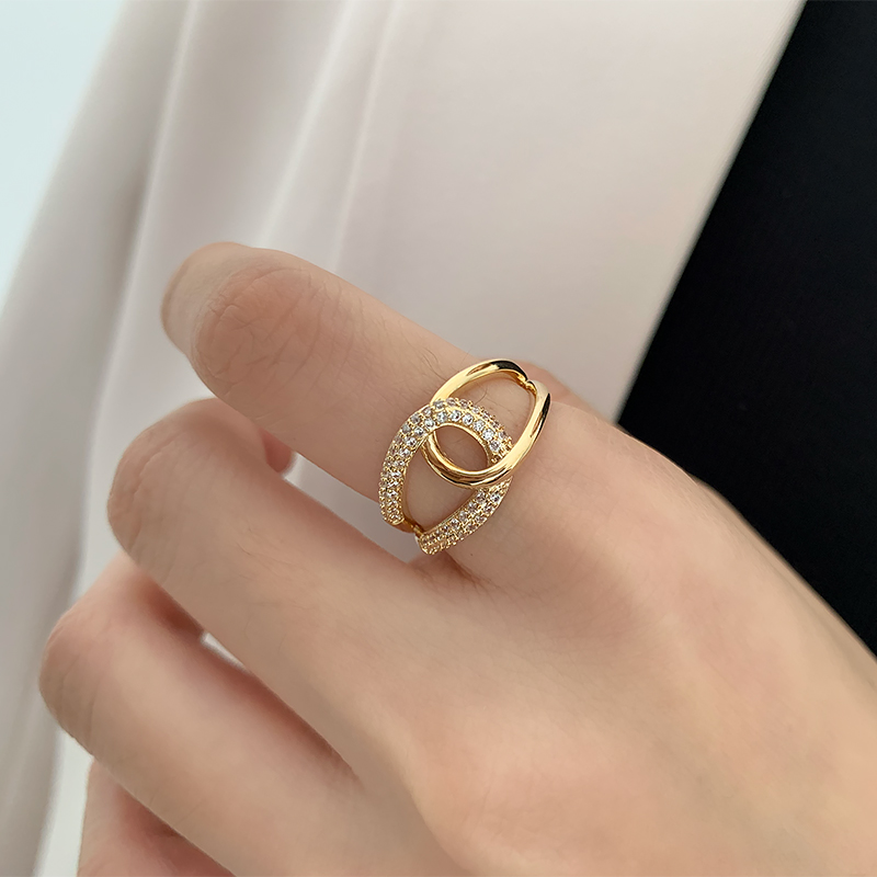 Zhou Dafu Huanmei opening with small fragrant wind imitating big card ring female fashion personality small crowd design light extravagant and delicate minimalist
