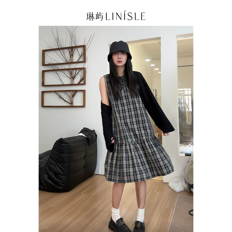 Linisle Korean Retro Plaid Vest Dress for Women, Petite and Slimming, Elegant Short Skirt
