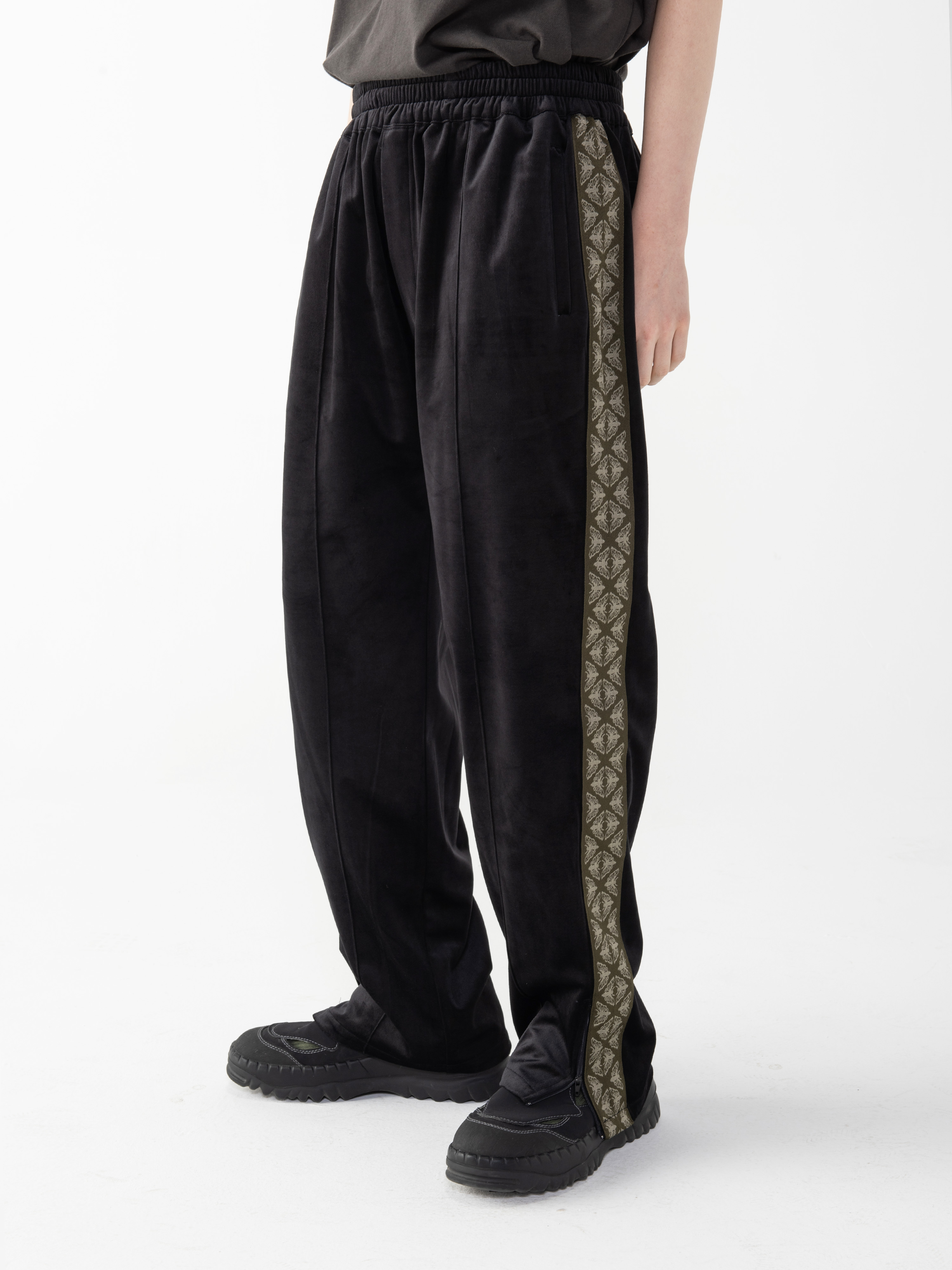 MODITEC Webbing Splicing Velvet Bracelet Casual Pants Heather Velvet Day Style Straight Drum Pants