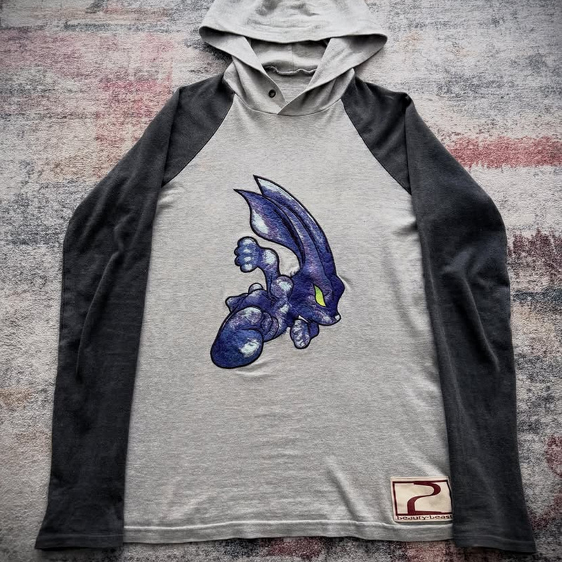 Beauty:Beast 98Aw Long-Sleeved Hooded T-Shirt, Same Style for Men and Women Beauty:Beast 98Aw Long-Sleeved Hooded T-Shirt, Same Style for Men and Women