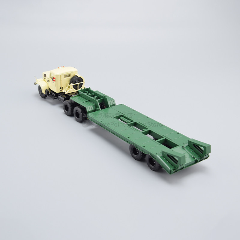 1:43原厂KRAZ-258苏联重型牵引车CHMZAP-5523低平台半挂车SSM7070：收藏