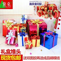 Valentines Day Christmas 4s shop furnishings Tanabata window decorations gift box activities mall beauty Chen big gift bag pile head