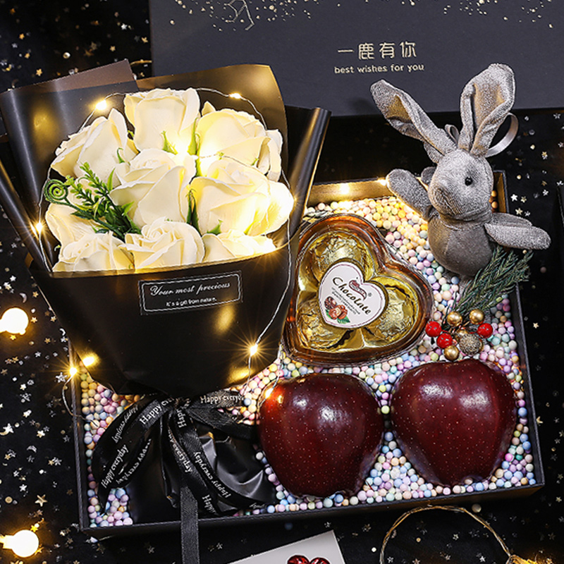 Christmas presents Christmas Eve Apple gift box sends girlfriend girl boy creative surprise Ping An fruit small gift-Taobao