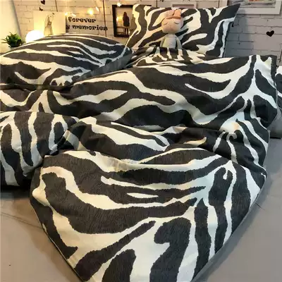 Nordic simple trend BAO WEN zebra grain cotton four-piece set 1 5m1 8 m cotton quilt cover bed sheet dirty ins
