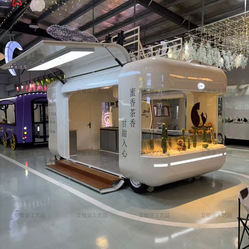 Aircraft Wing-Shaped Food Truck for Commercial Use in Food Courts, Tourist Areas, and Markets, Offering Multifunctional Services for Selling Milk Tea, Coffee, and Snacks