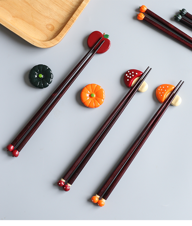 Northern wind ins home fruit chopsticks frame supporting creative lovely ceramic household chopsticks pillow chopsticks spoon holder