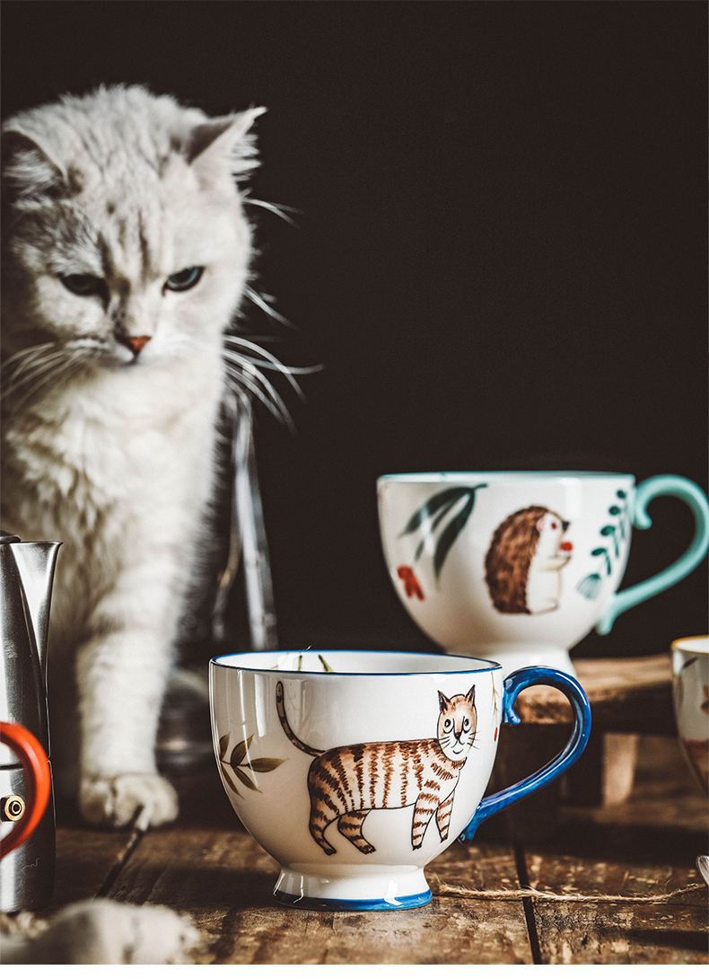 Restoring ancient ways is the large capacity of forest animals ceramic keller cup with cover and lovely move creative trend coffee cup