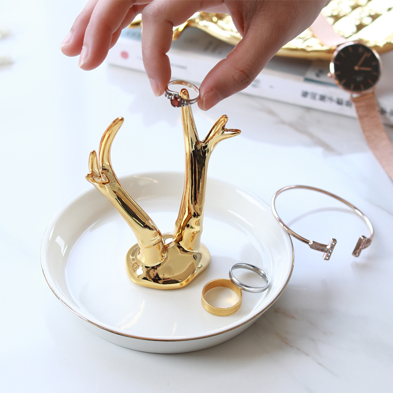 The Jingdezhen ceramic golden fawn/foreign trade tail single unicorn jewellery set/ring of snack tray
